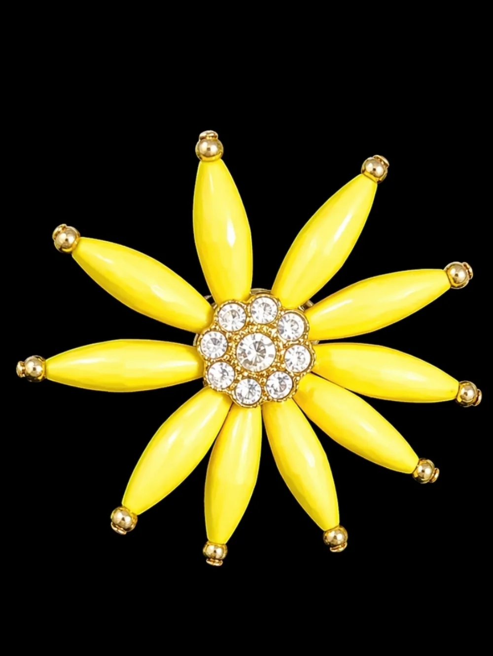 Vintage 1980s Statement Daisy Ring Yellow Enamel Rhinestone Center Oversized